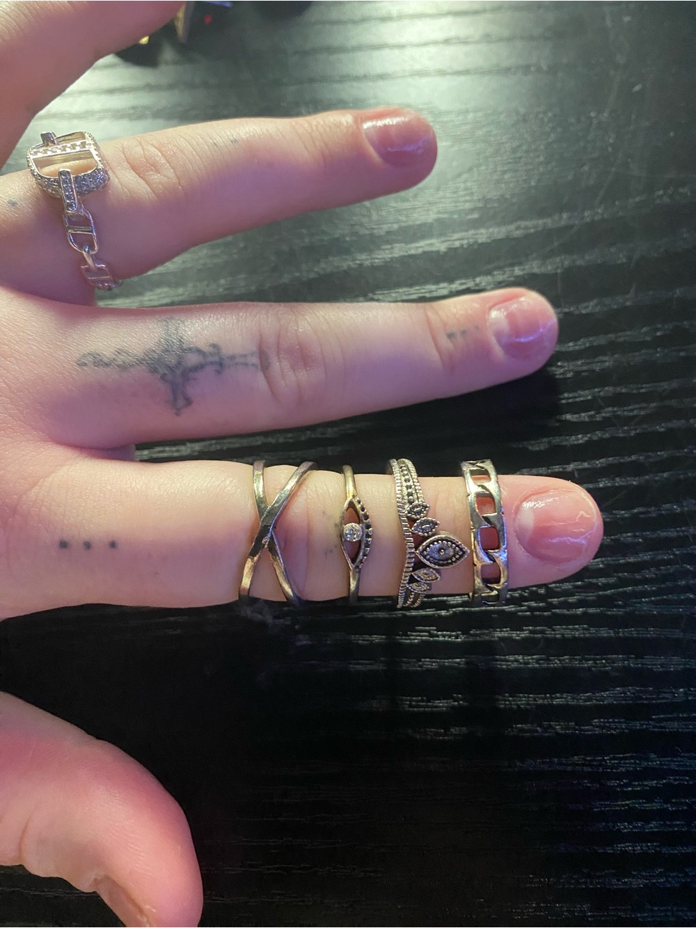 BUNDLE OF 10 VINTAGE RINGS - Picture 2 of 3